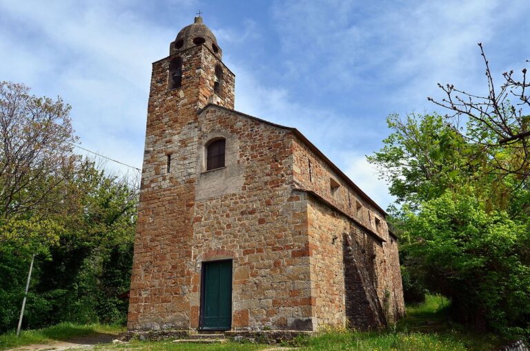 Chiesa di San Giovanni a Casarza Ligure