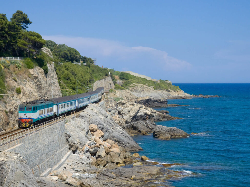 Arrivare in treno a Casarza